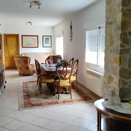 Tranquila En Vilar Cerca De Santiago Holiday home *