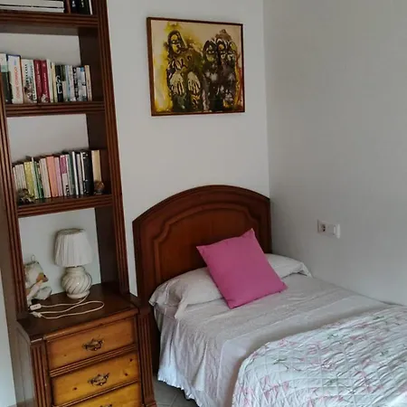 Tranquila En Vilar Cerca De Santiago Holiday home