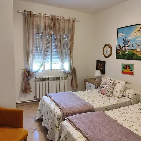 Tranquila En Vilar Cerca De Santiago 度假居 *