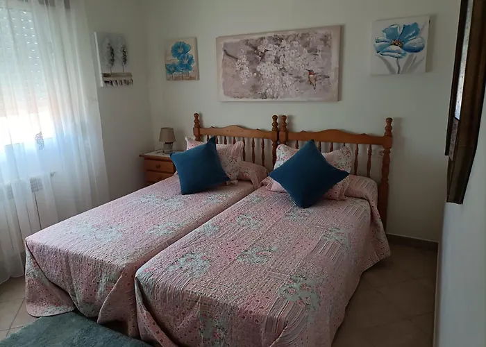 Tranquila En Vilar Cerca De Santiago * Touro