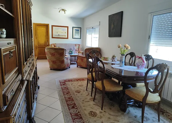 Tranquila En Vilar Cerca De Santiago Touro